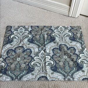 Pottery Barn Blue and Green Paisley Standard Shams-Pair